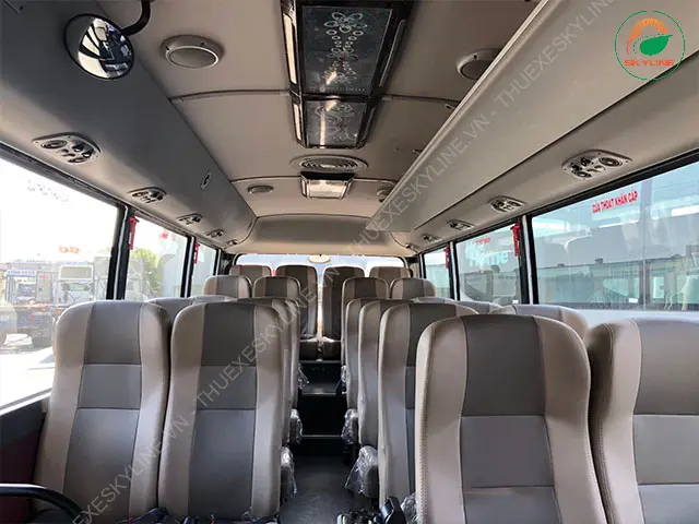Thuê xe 29 chỗ Hyundai Tracomeco -03