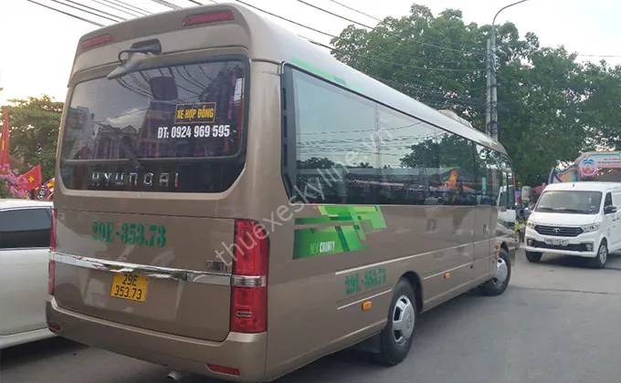 Thuê xe 29 chỗ đi Tam Đảo với dòng xe Hyundai County