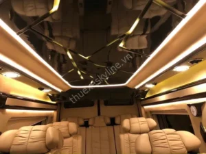 Thuê xe Limousine đi Hạ Long từ Hà Nội giá rẻ | Skyline